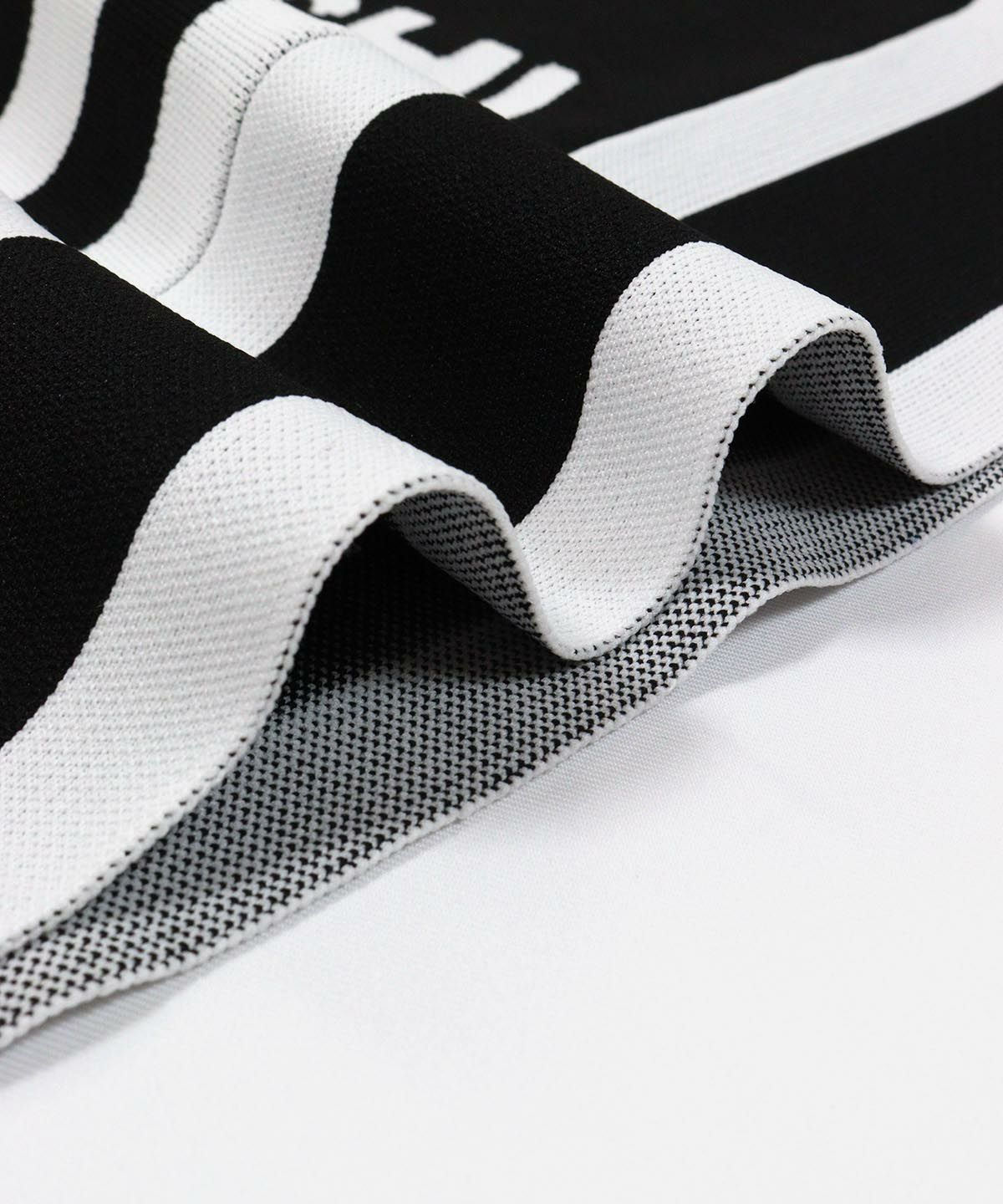 生地感（ブラック）