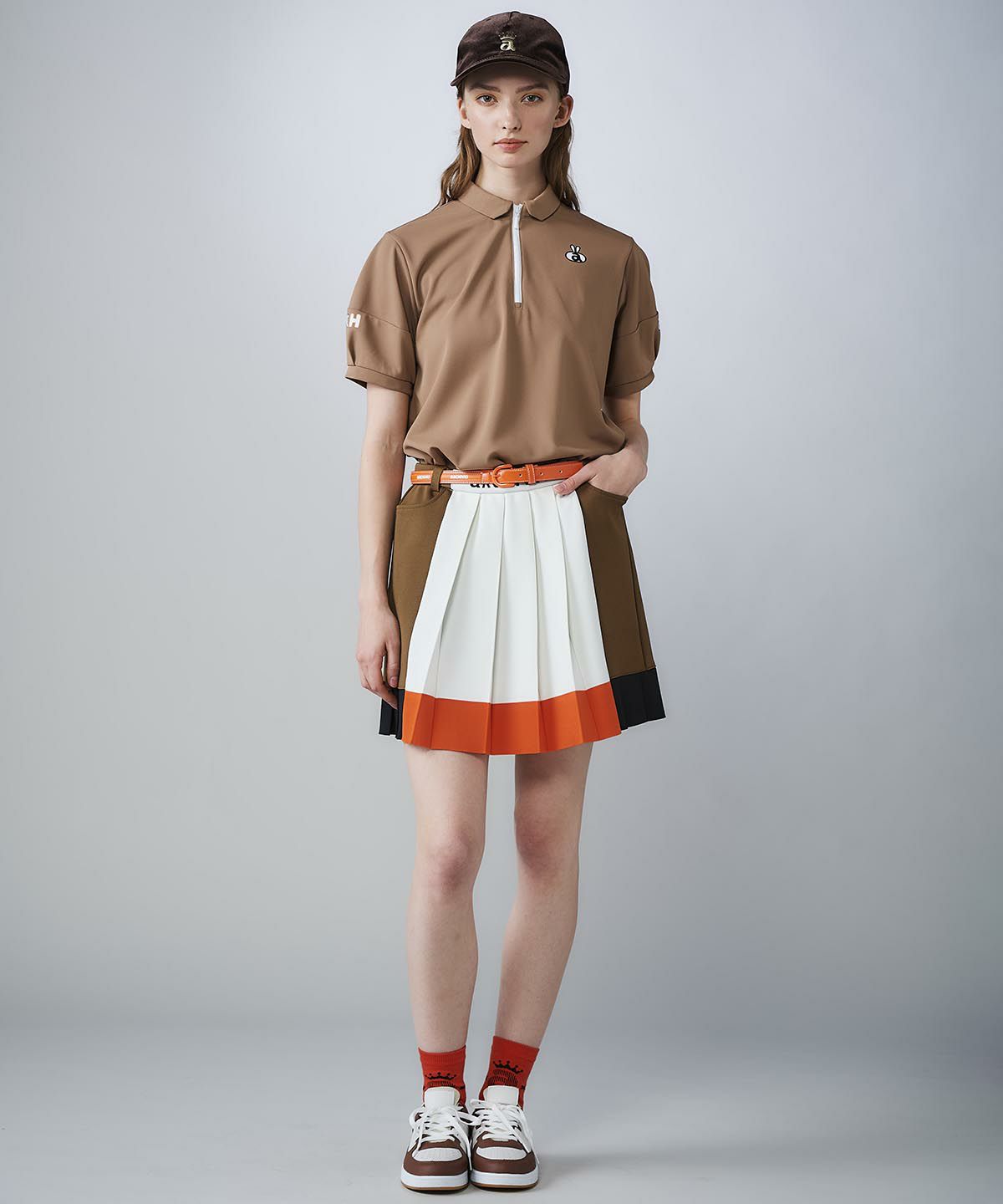 モデル着用画像（ブラウン）