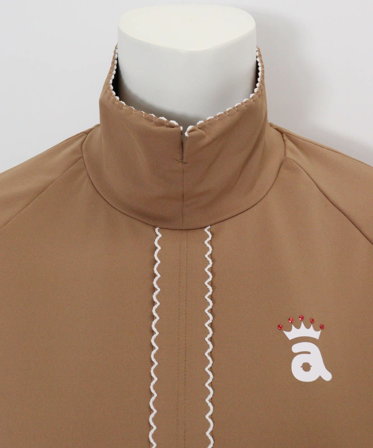 襟元部分（キャメル）