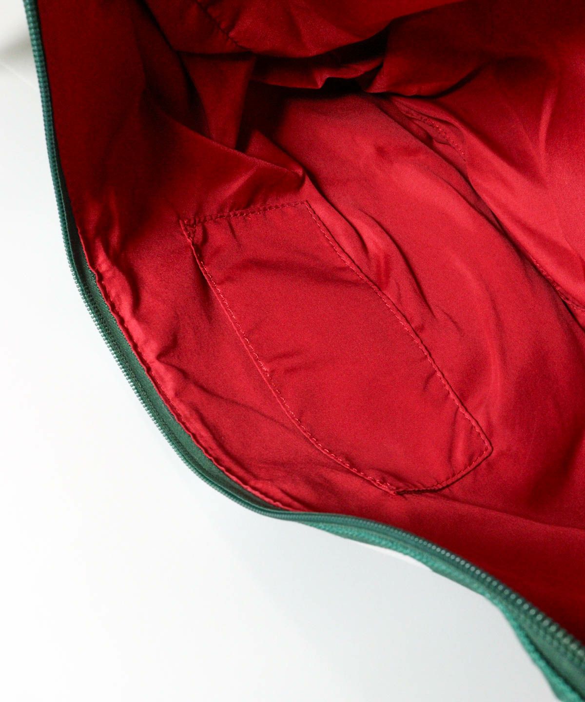 内側部分（グリーン）