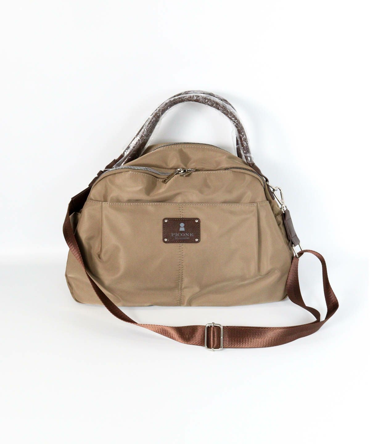 ショルダーストラップ取付イメージ（ベージュ）