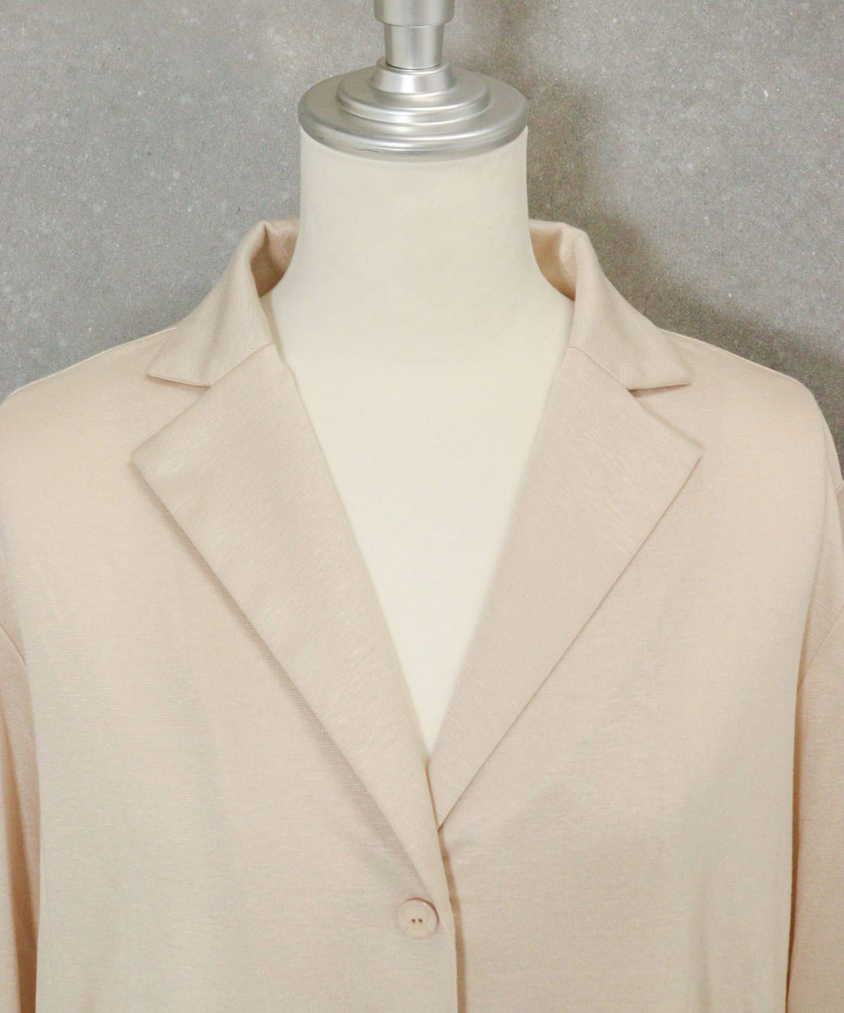 襟元部分（ベージュ）