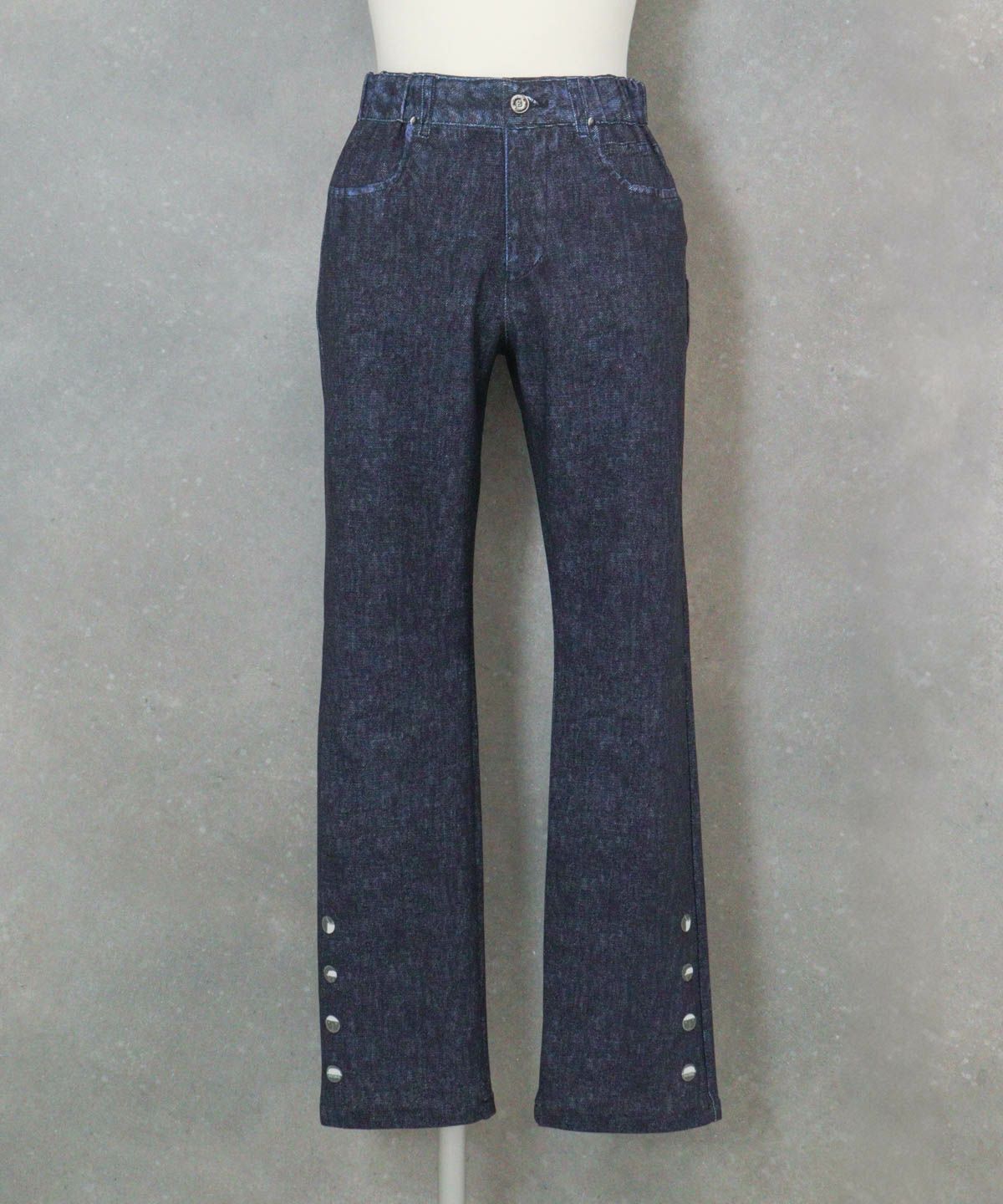 デニム風プリントボタンデザインパンツ（ネイビー）