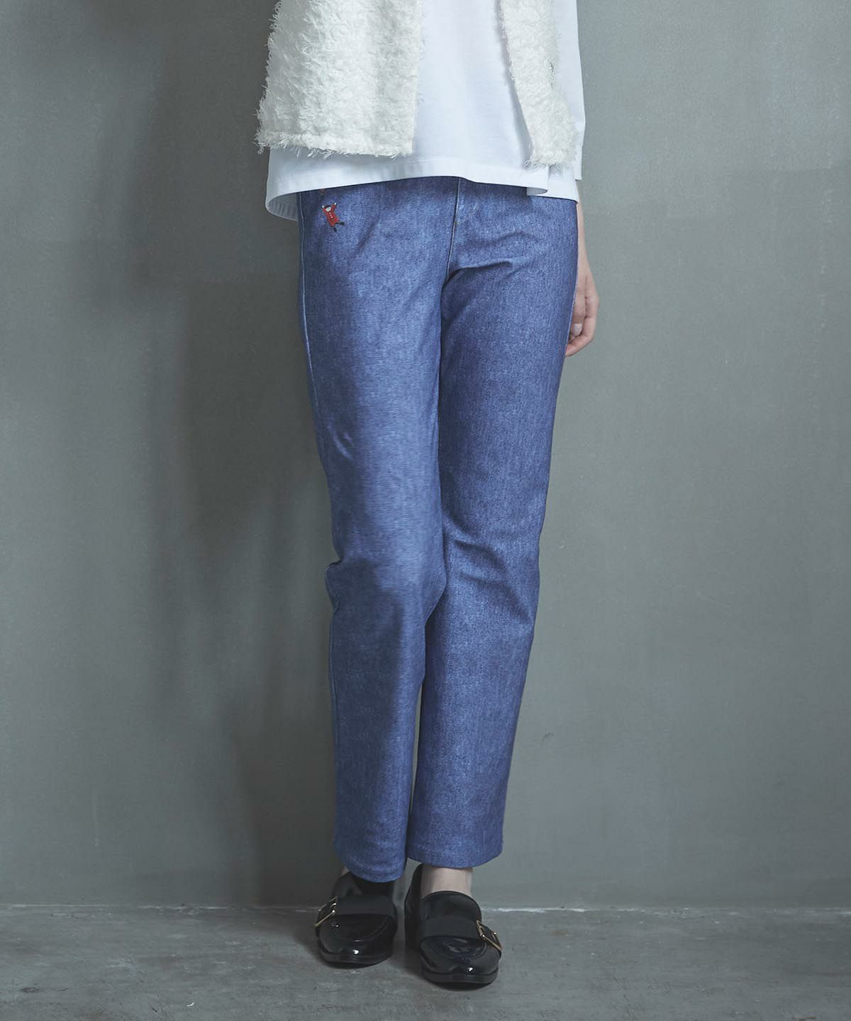 モデル着用画像（ブルー）