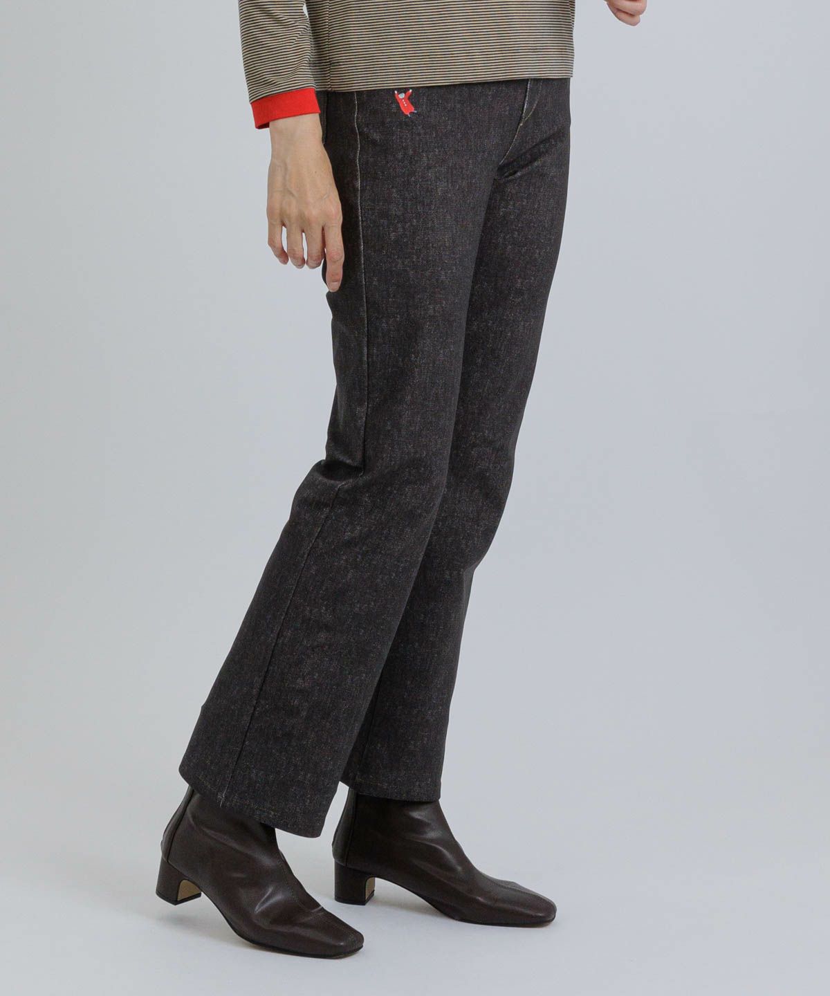 モデル着用画像（ブラック）