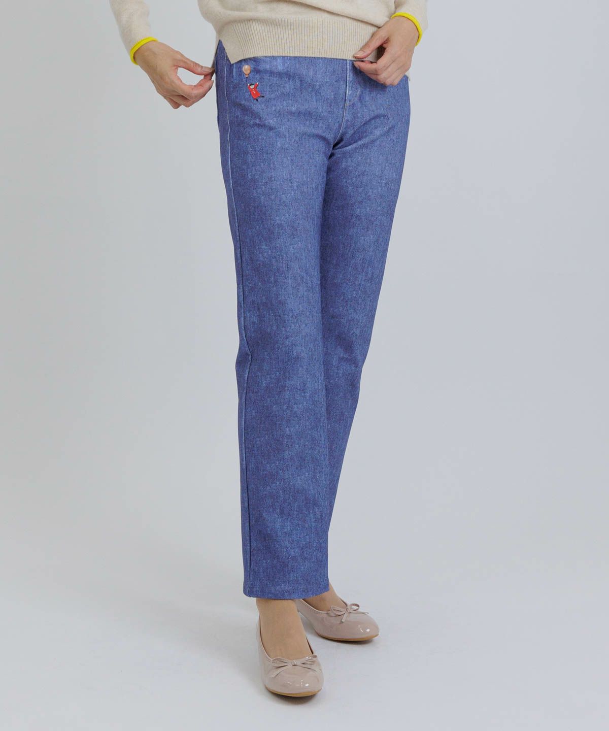 モデル着用画像（ブルー）