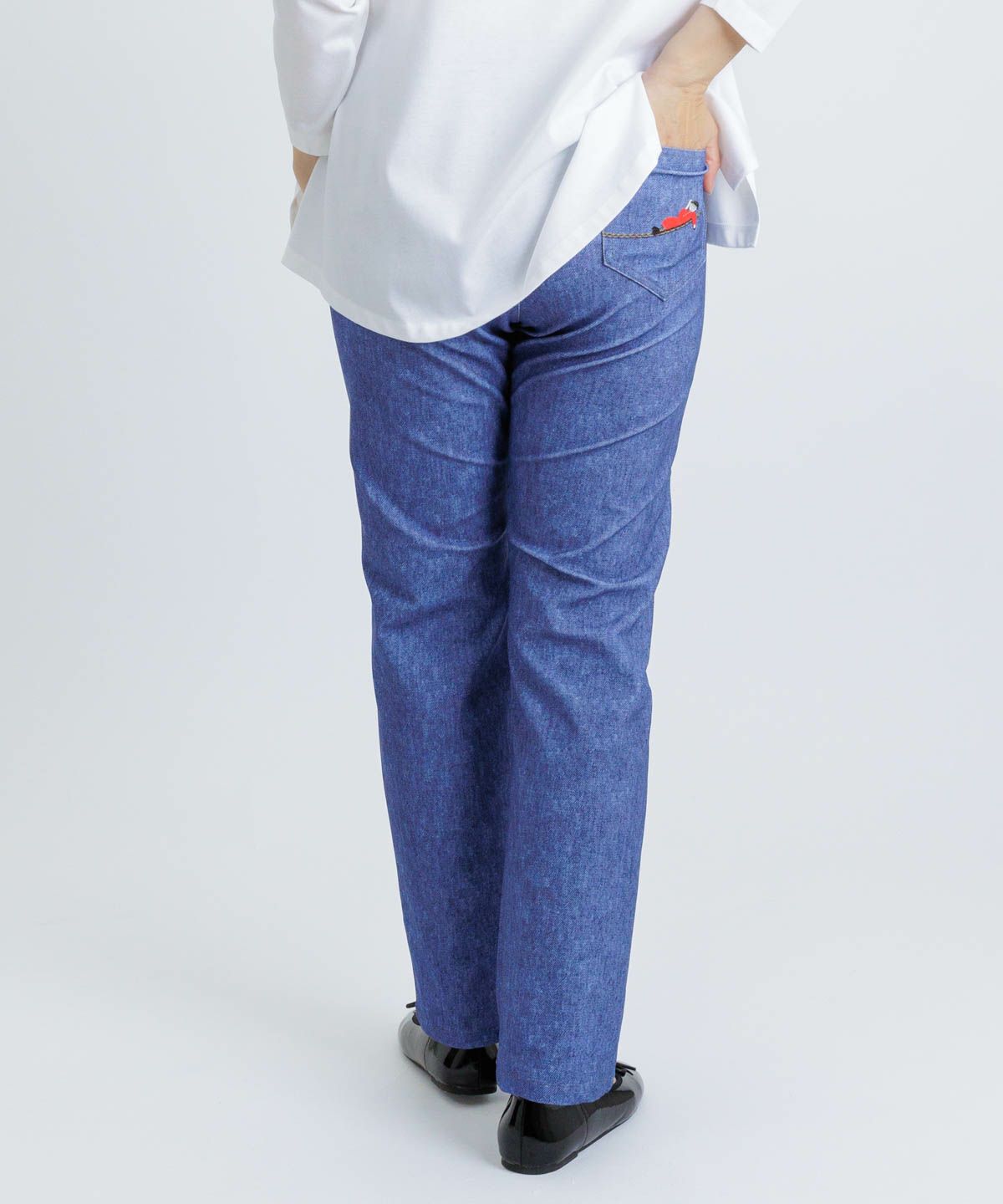 モデル着用画像（ブルー）