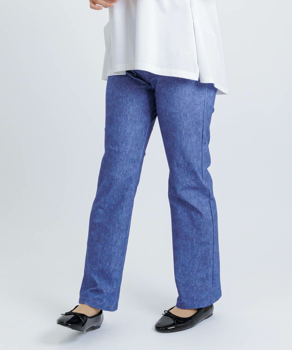 モデル着用画像（ブルー）