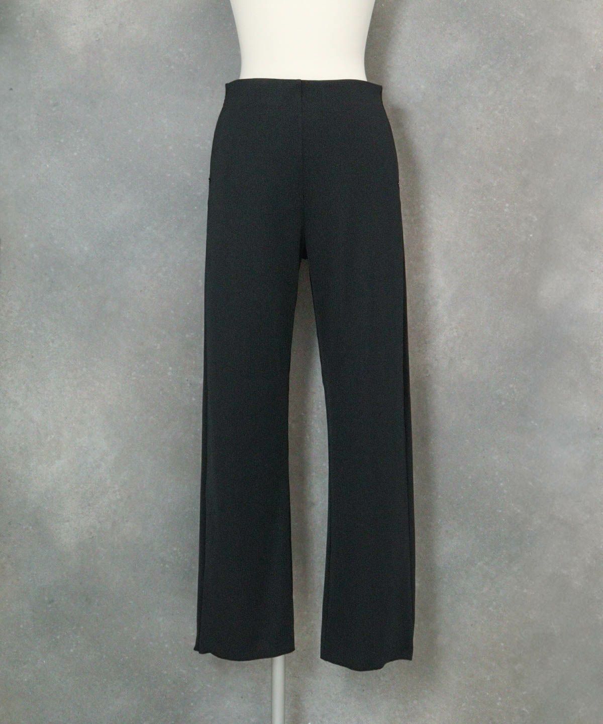 シルキーリブジャージ冷感パンツ（ブラック）