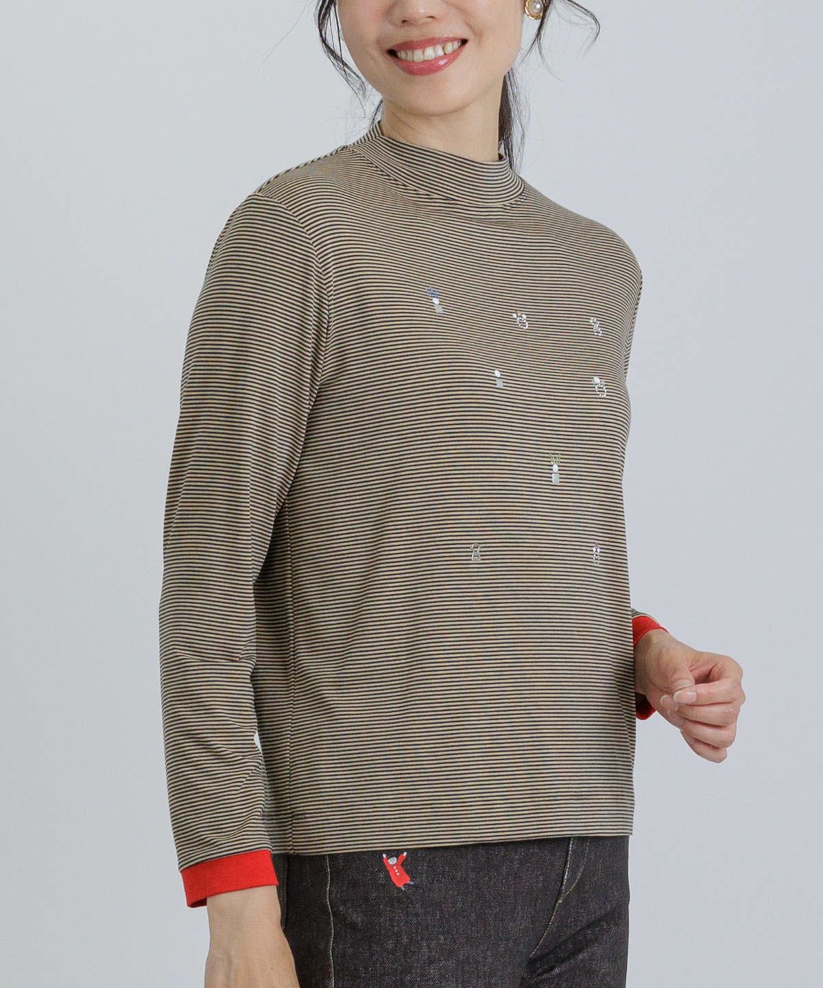 モデル着用画像（ベージュ）