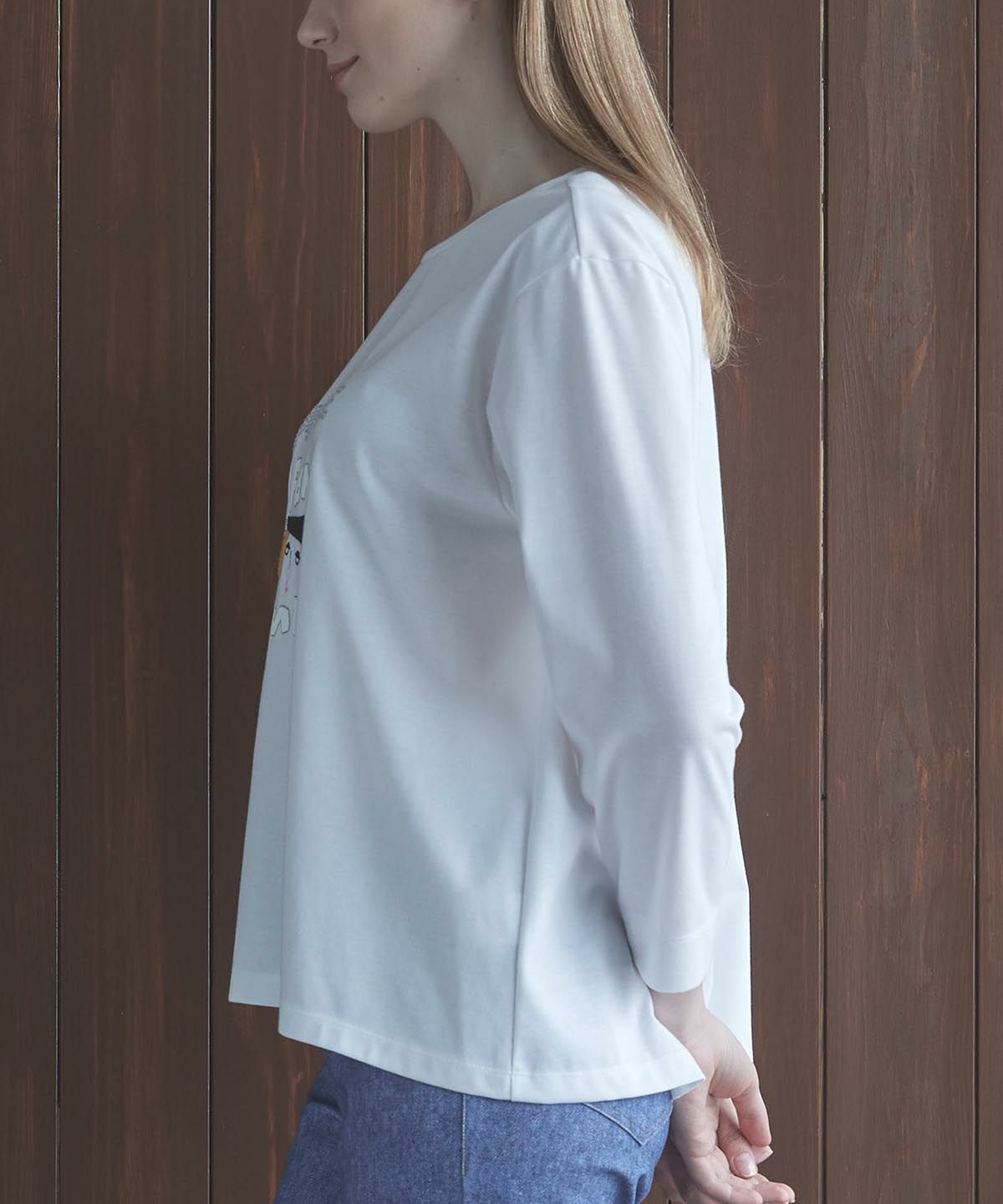 モデル着用画像（ホワイト）