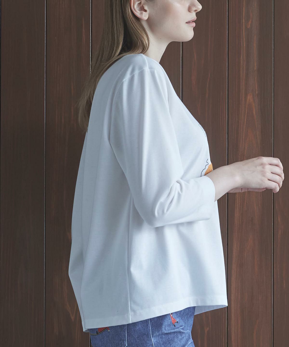 モデル着用画像（ホワイト）