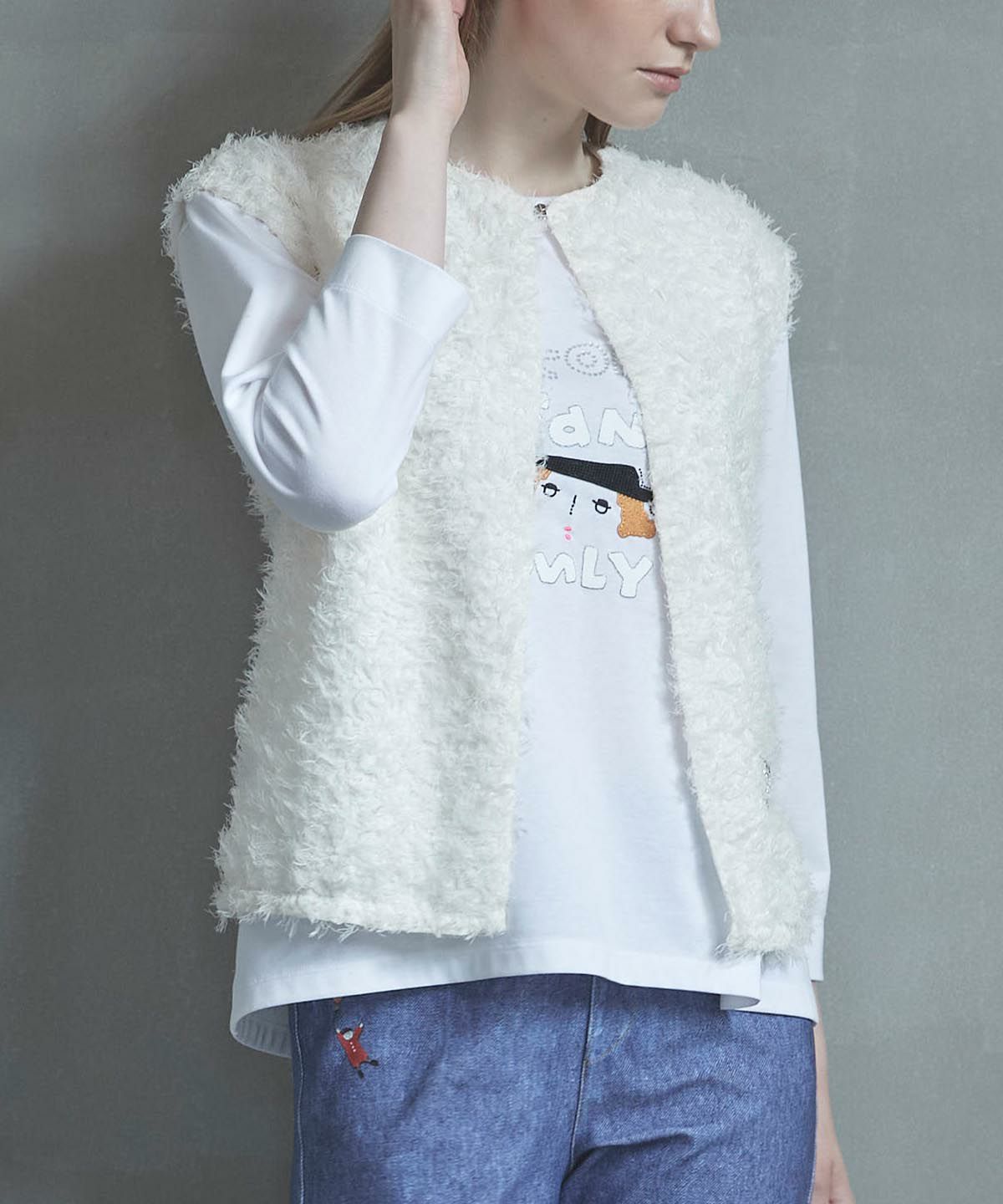 モデル着用画像（ホワイト）