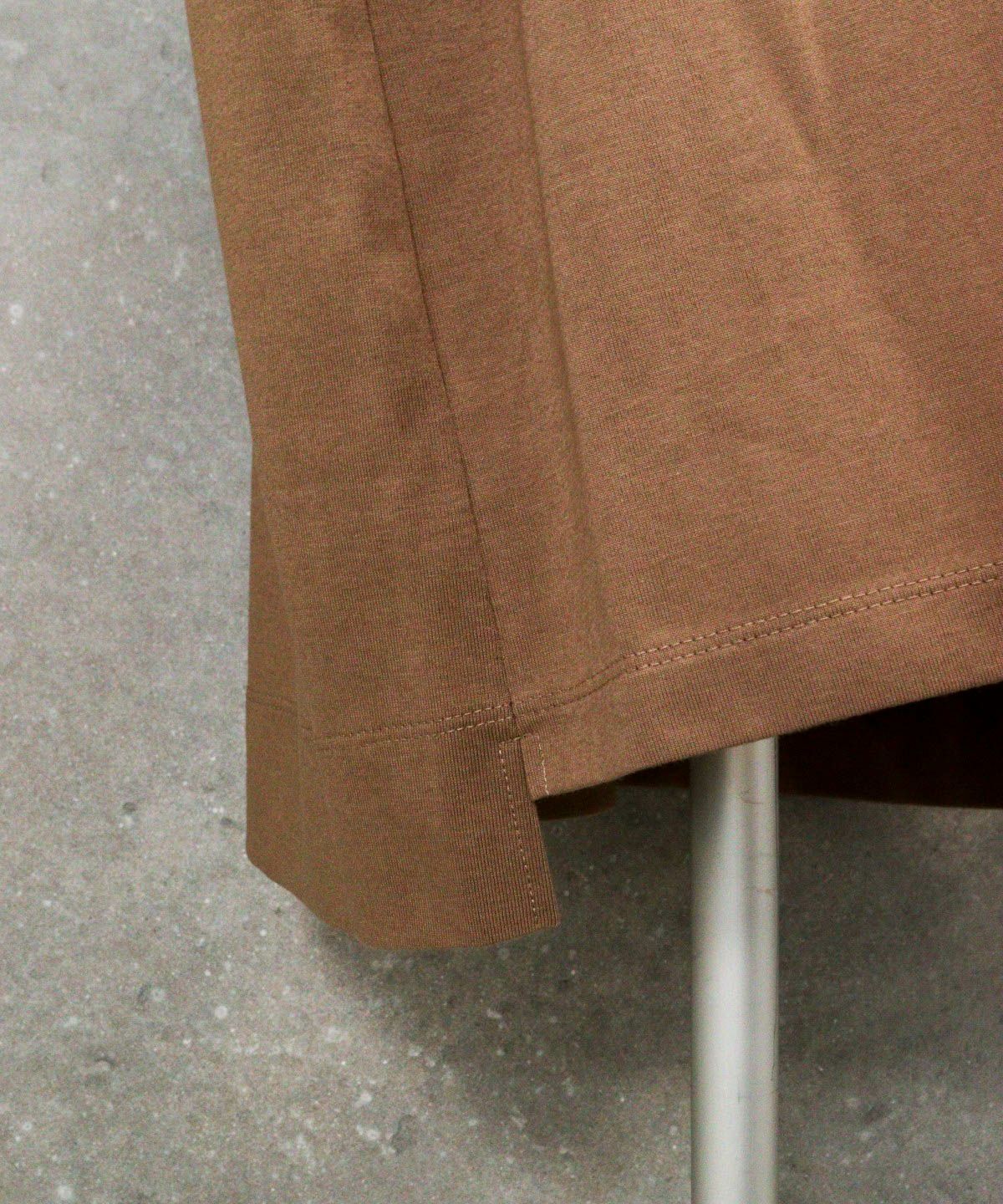 裾部分（ブラウン）