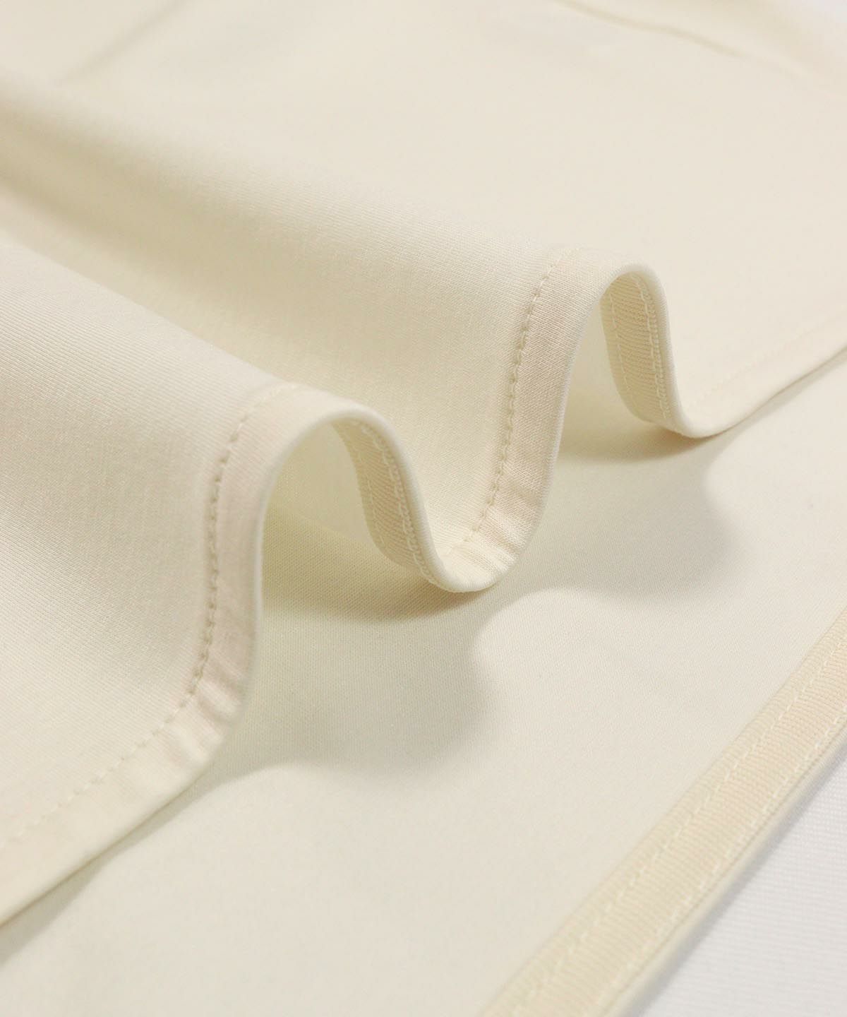 生地感(ベージュ)