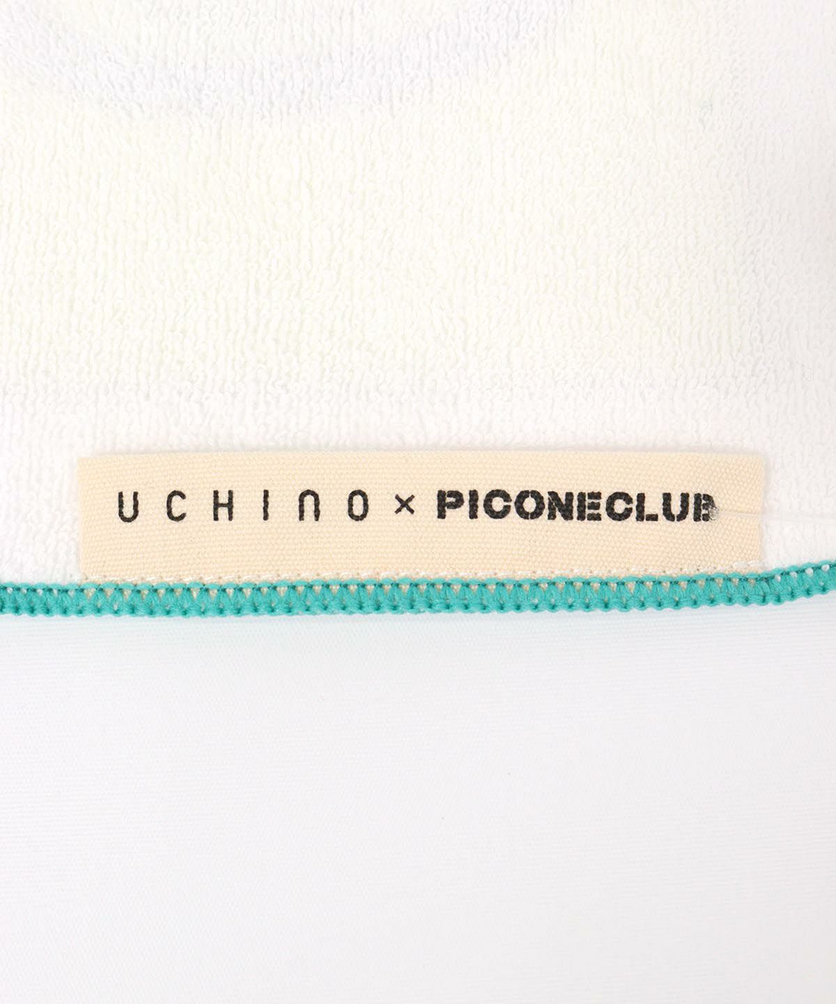 ロゴタグ部分（ホワイト）