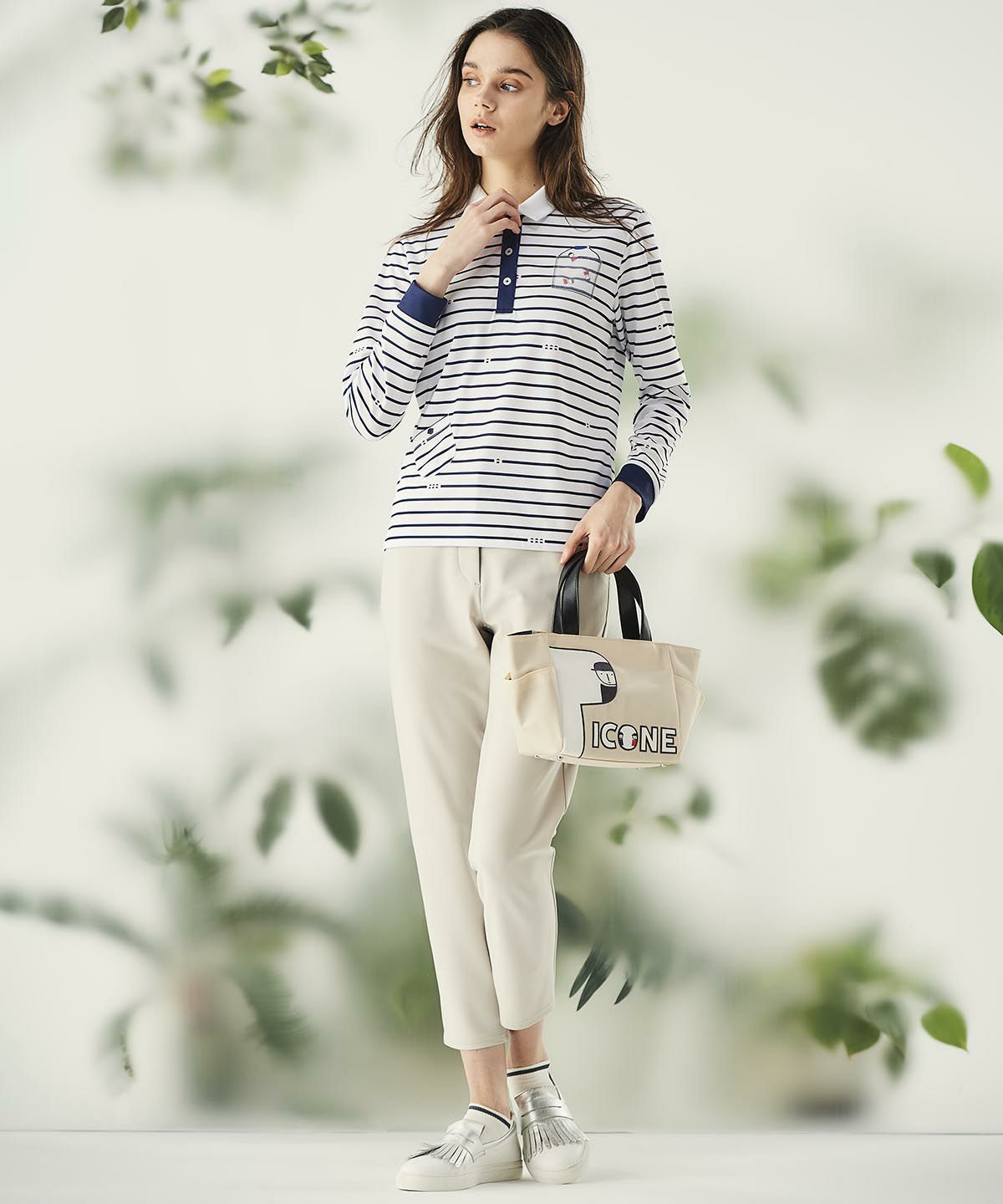 モデル着用画像（ネイビー）