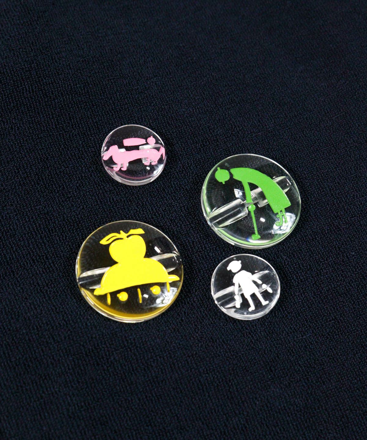 リアボタン型チャーム（ネイビー）