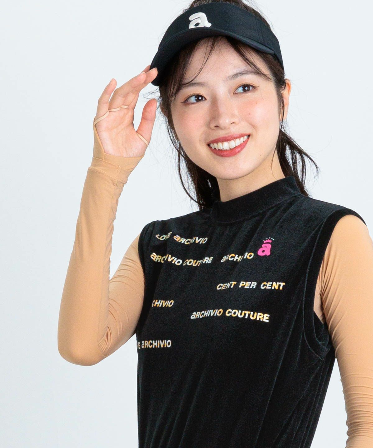 モデル着用画像（ベージュ）