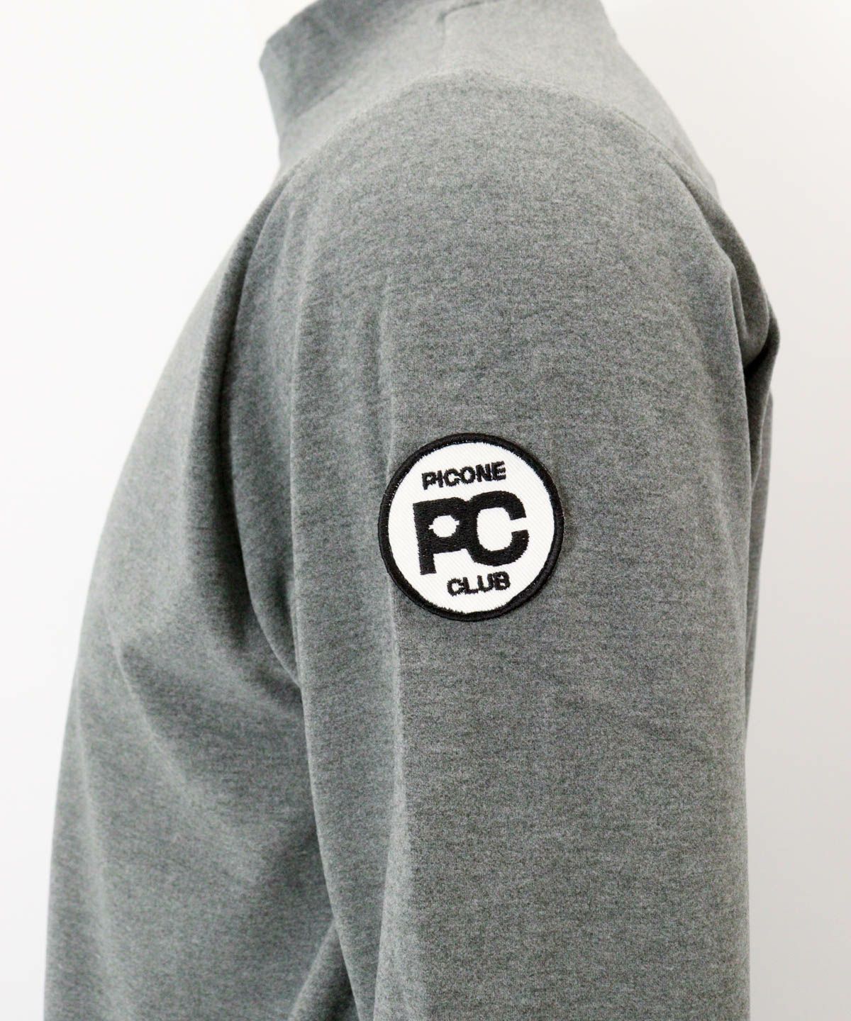 肩デザイン部分（グレー）