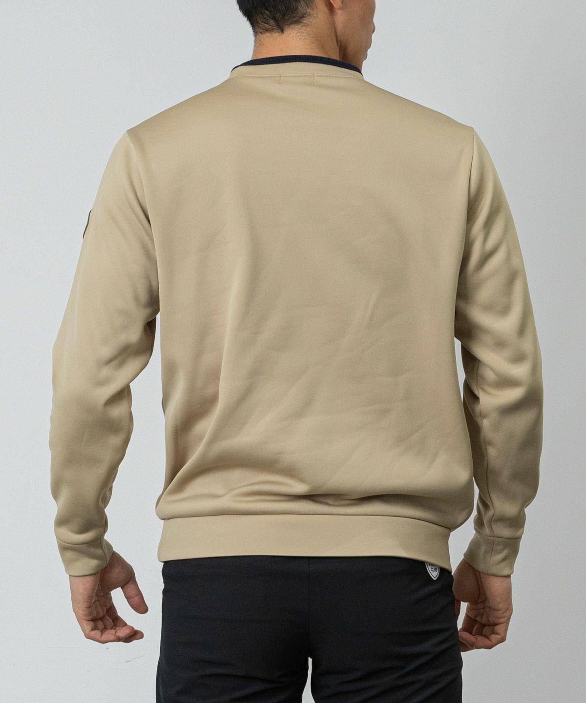 モデル着用画像(ベージュ)