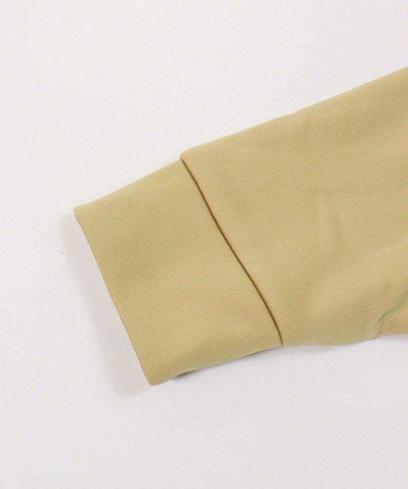 袖口部分（ベージュ）