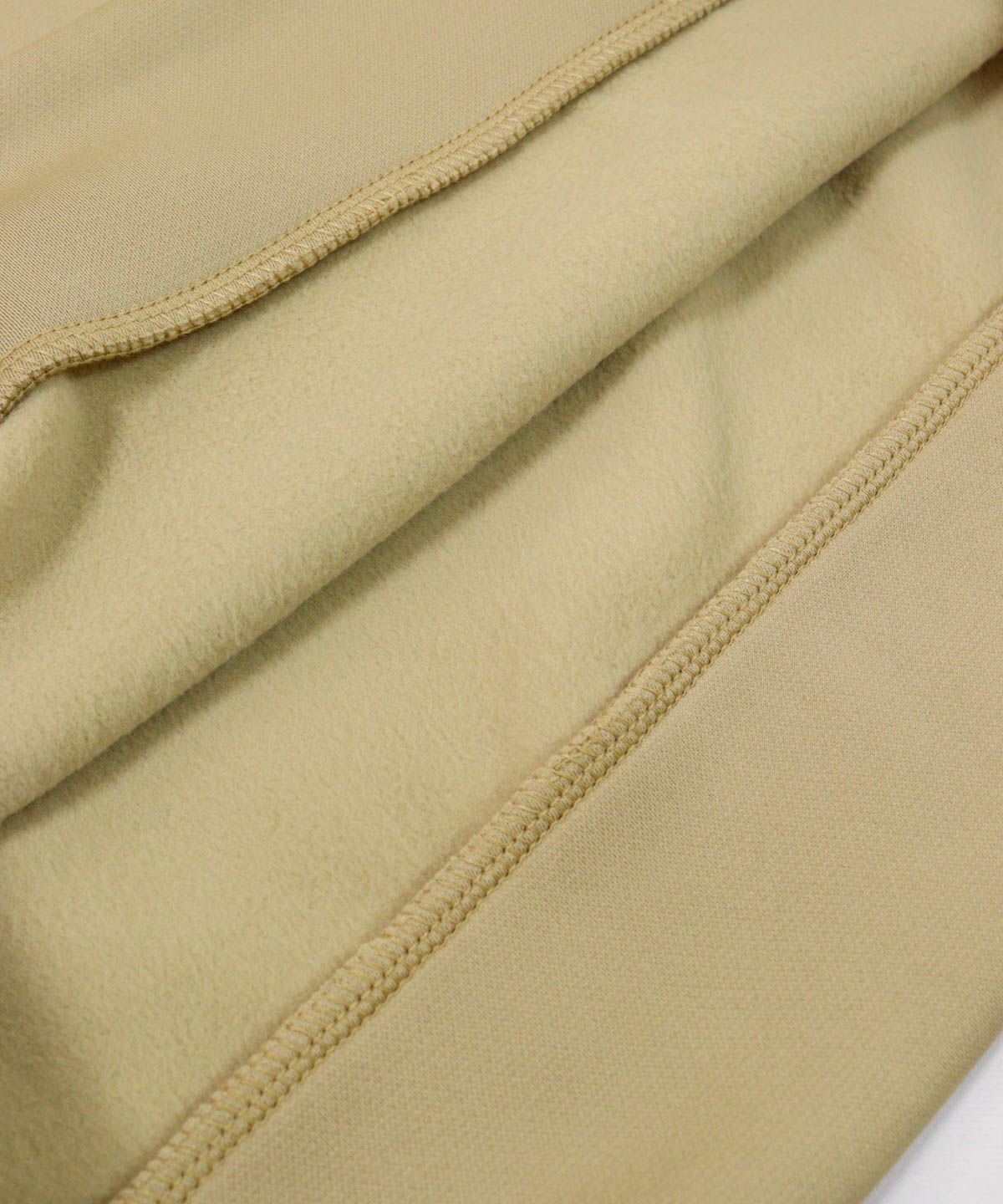 裏部分（ベージュ）