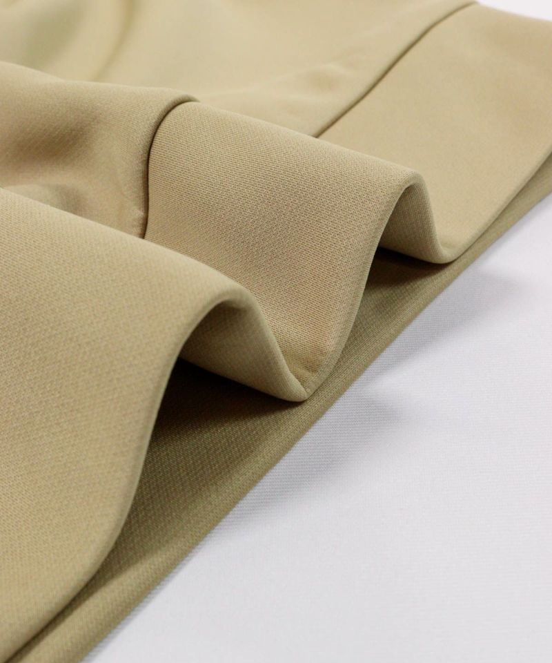 生地感（ベージュ）