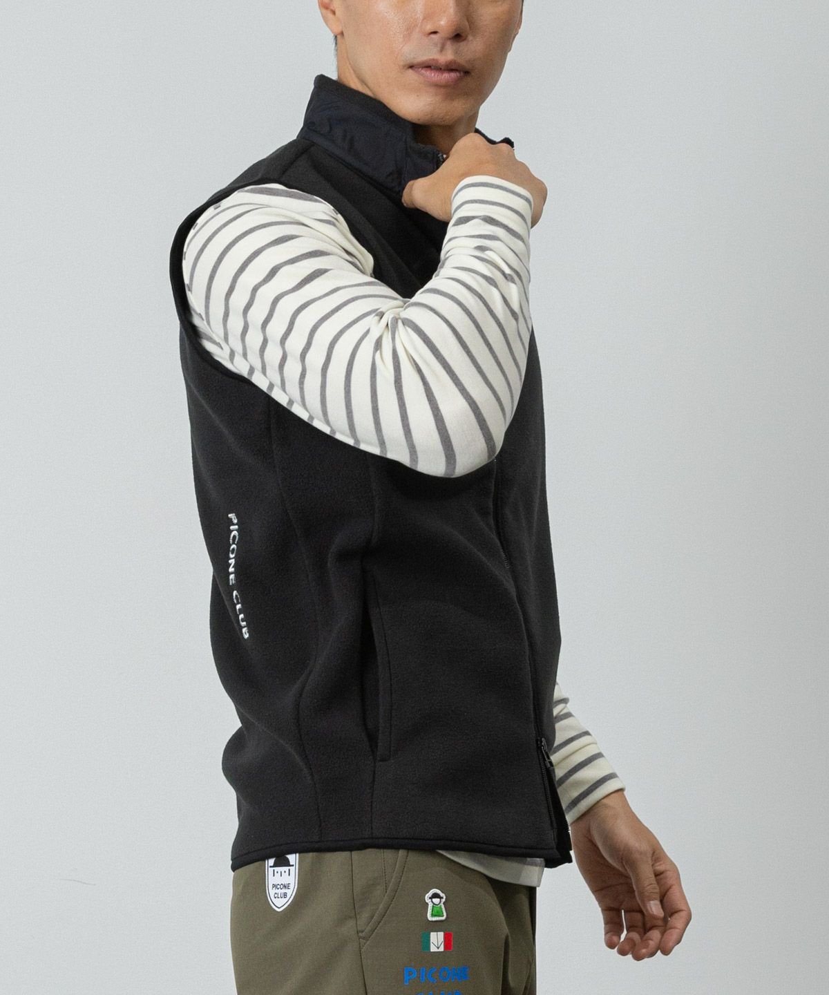 モデル着用画像(ブラック)