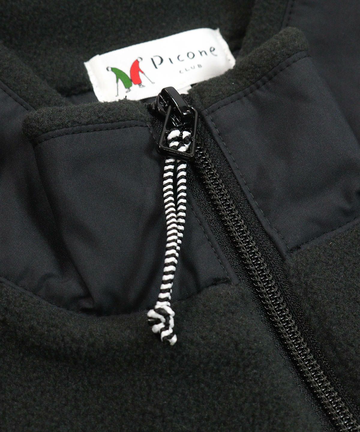 首元(ブラック)