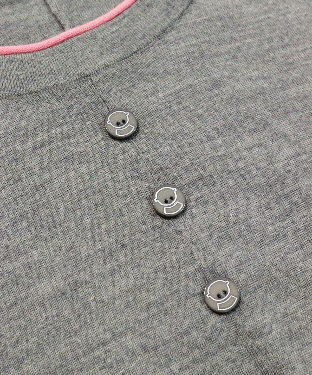 ボタン部分（ライトグレー）