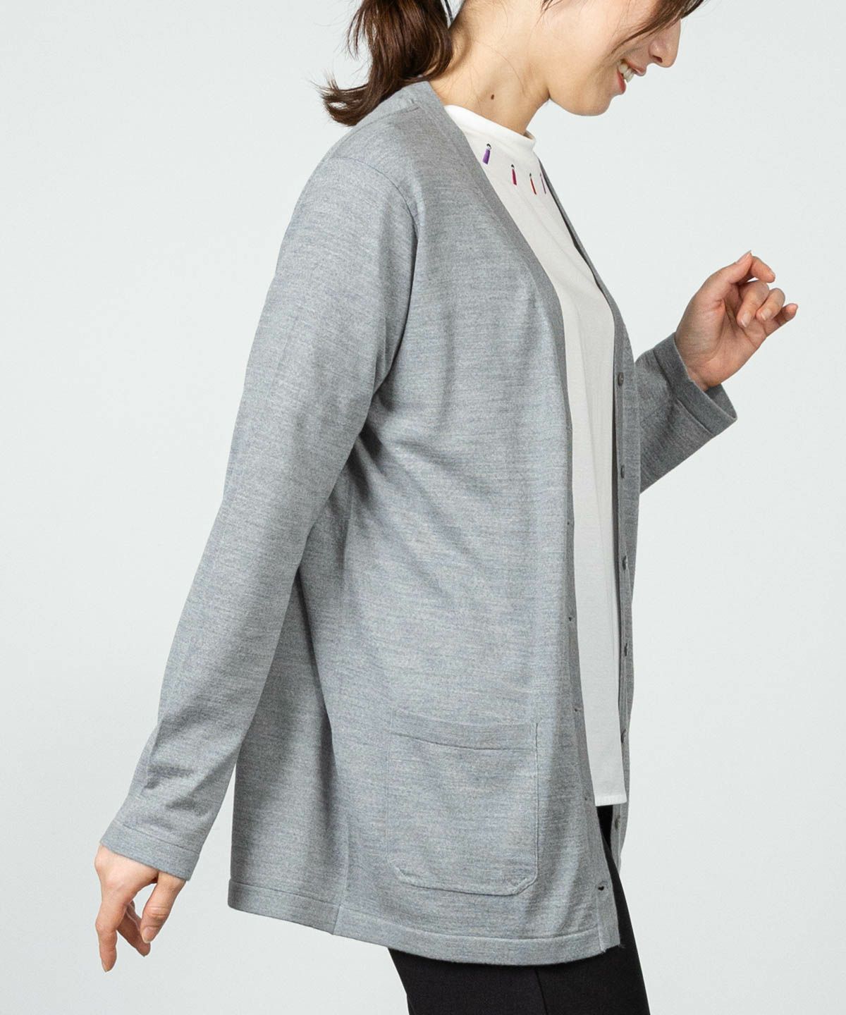 モデル着用画像（ライトグレー）