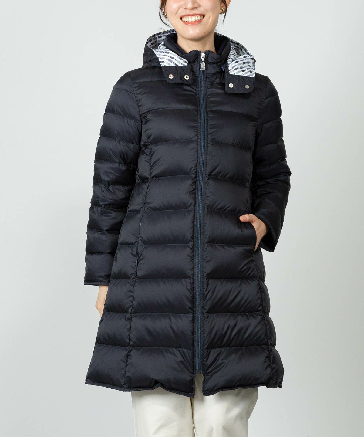 モデル着用画像(ネイビー)