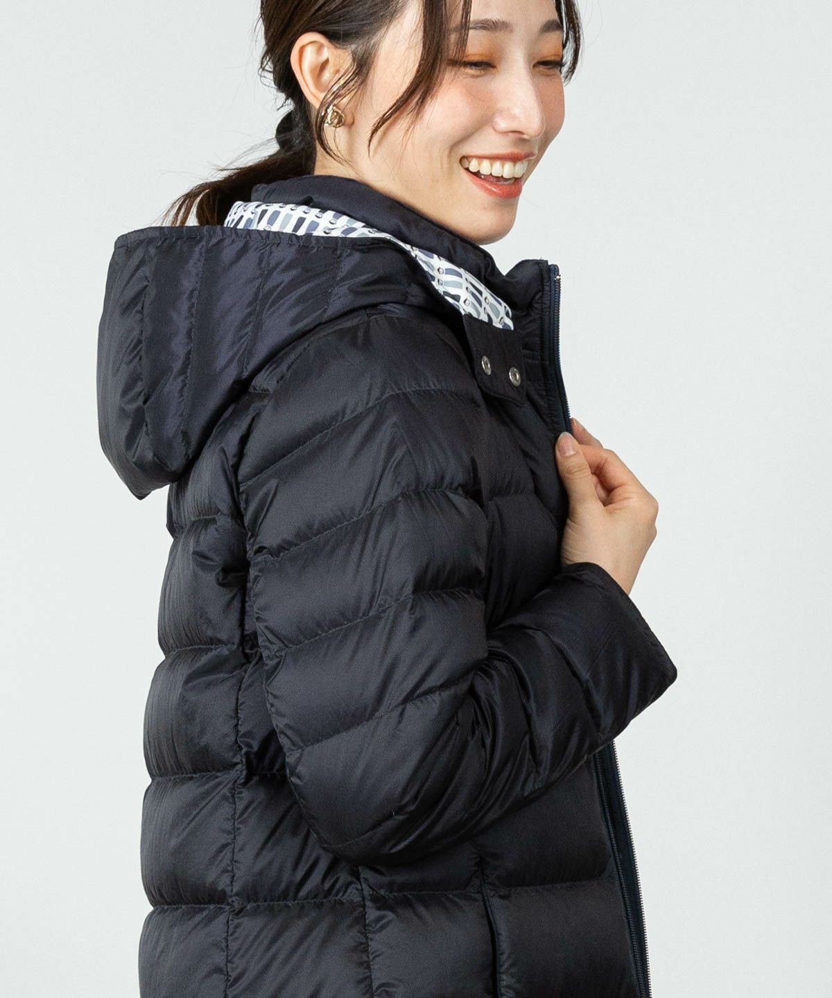 モデル着用画像(ネイビー)