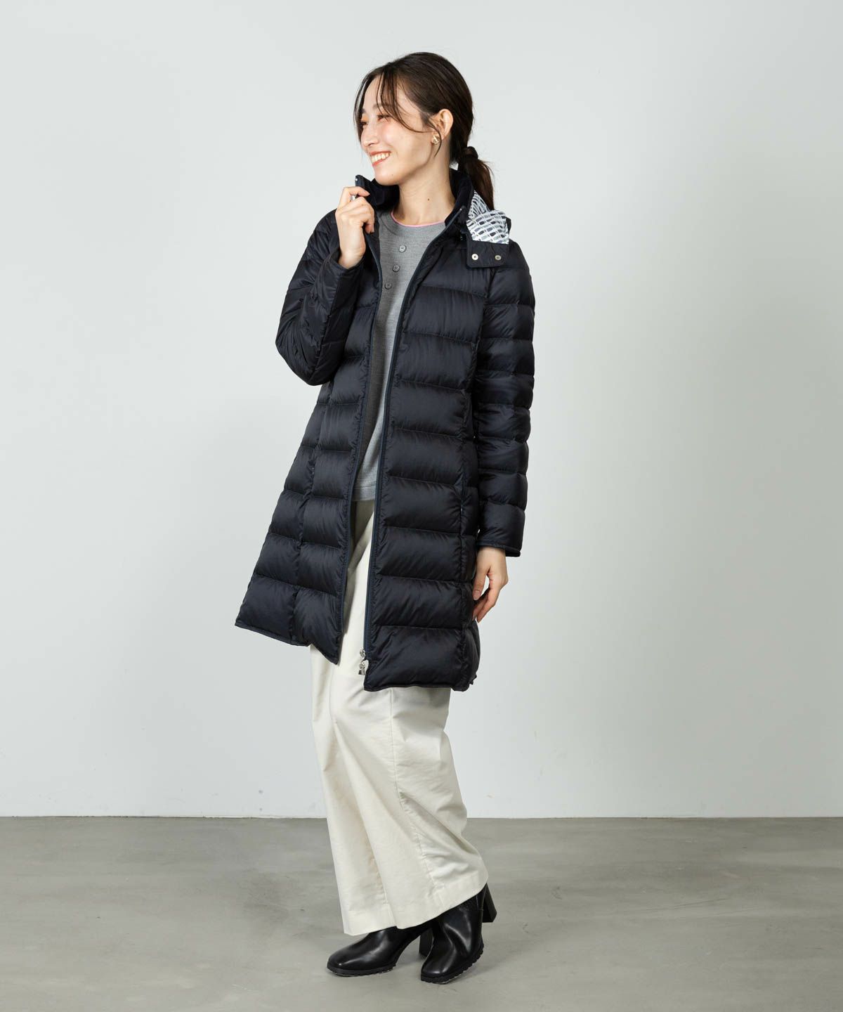 モデル着用画像(ネイビー)