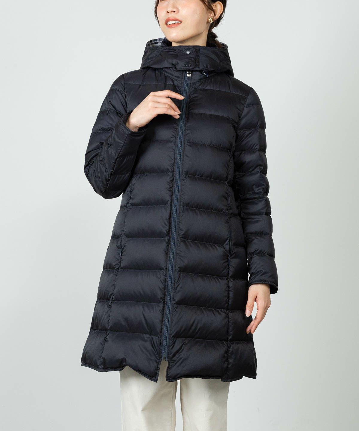 モデル着用画像(ネイビー)