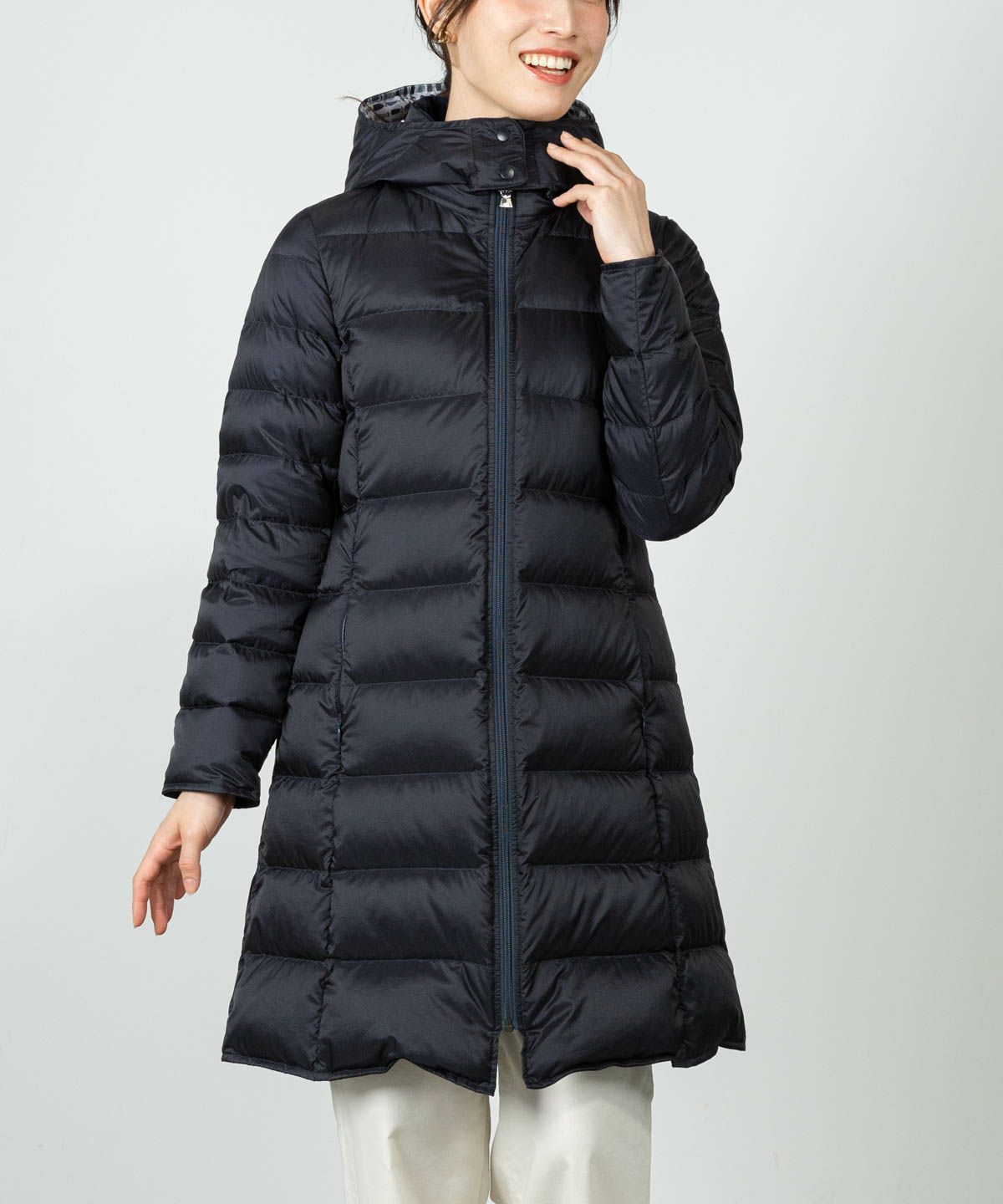 モデル着用画像(ネイビー)