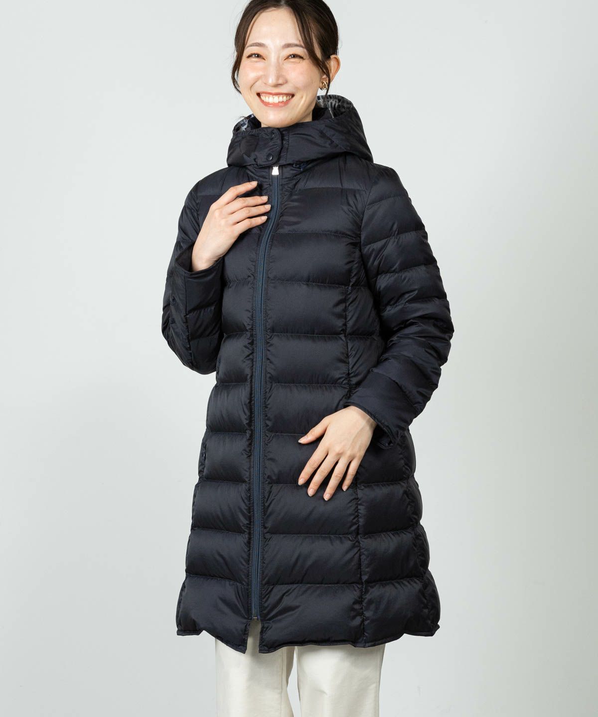 モデル着用画像(ネイビー)