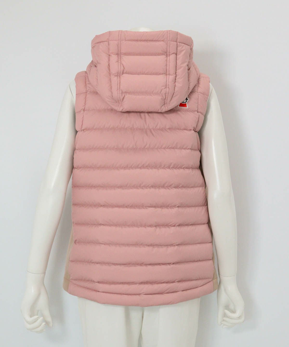 オンラインストア・店舗限定商品】サイド切替ダウンベスト|ピッコーネ