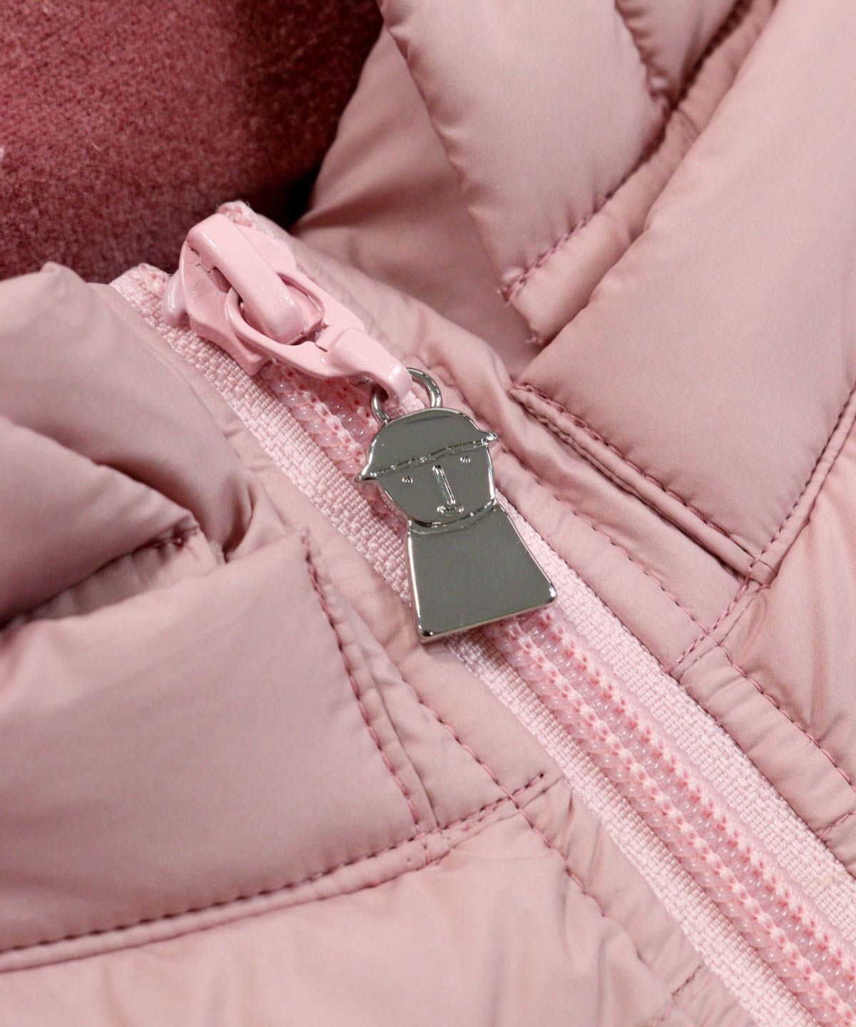 オンラインストア・店舗限定商品】サイド切替ダウンベスト|ピッコーネ