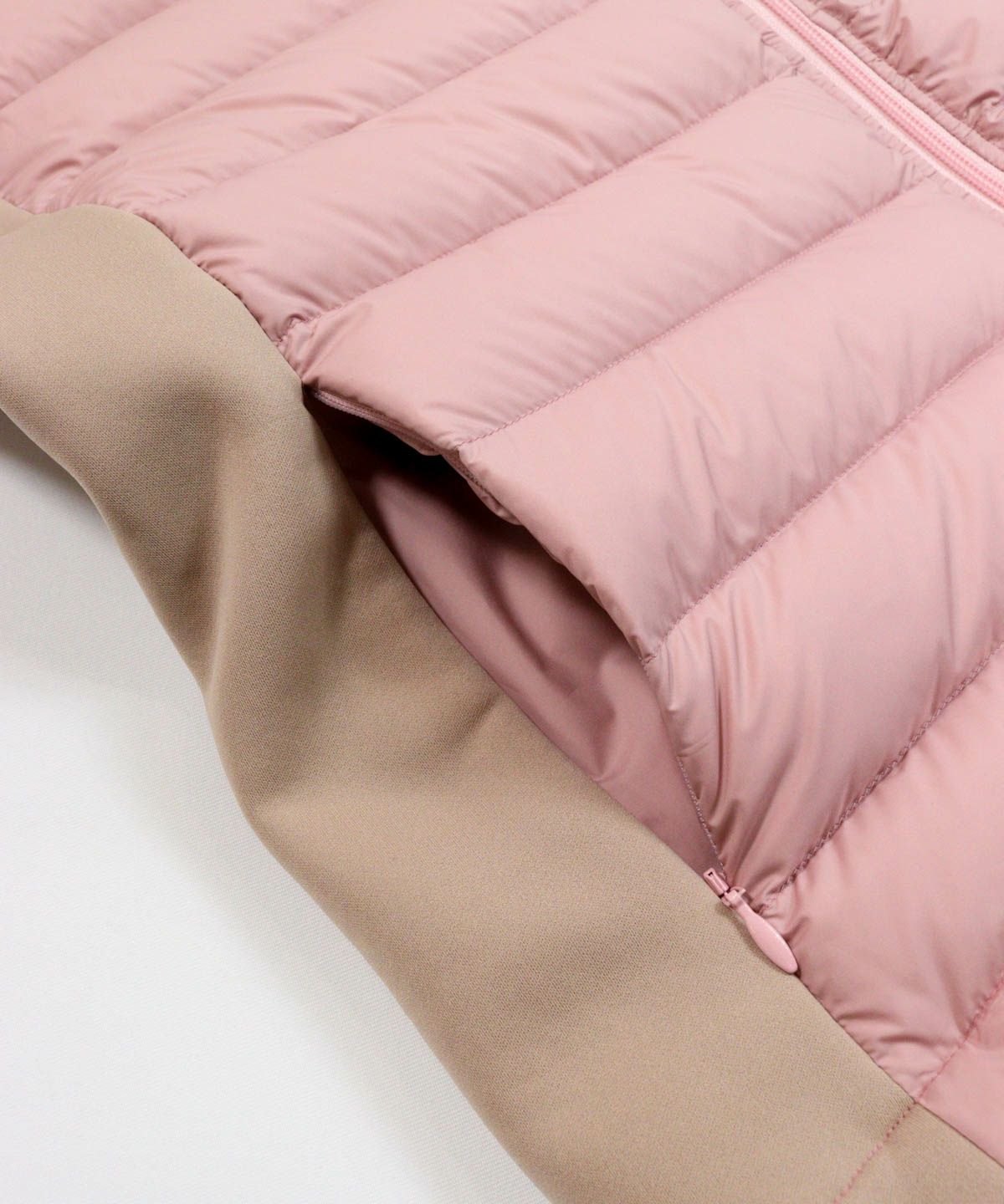 ポケット部分（ピンク）