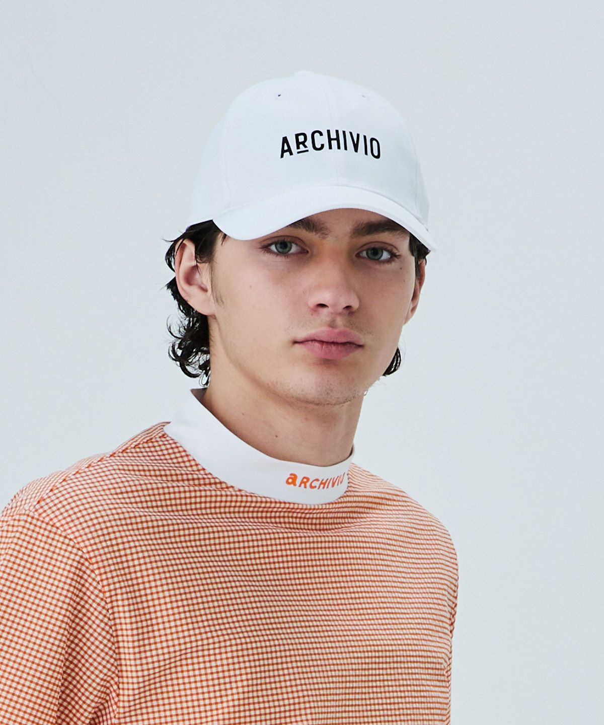 モデル着用画像(ホワイト×ブラック)