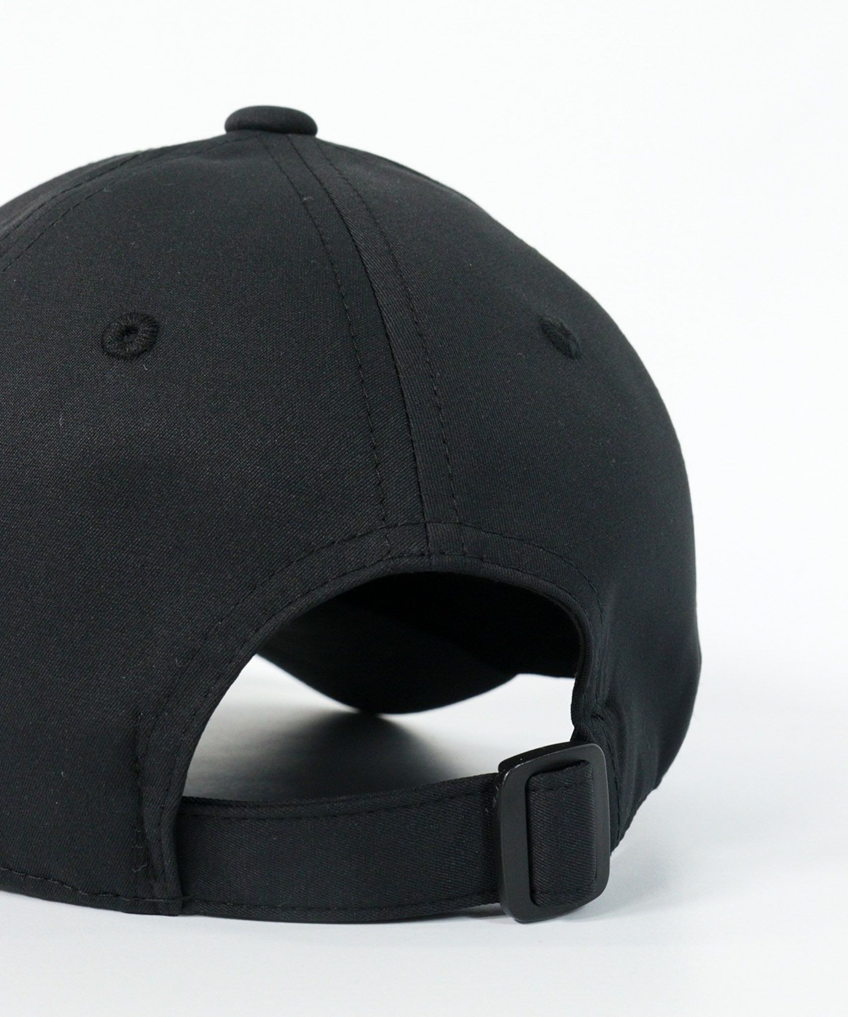 後ろアップ(ブラック×シルバー)