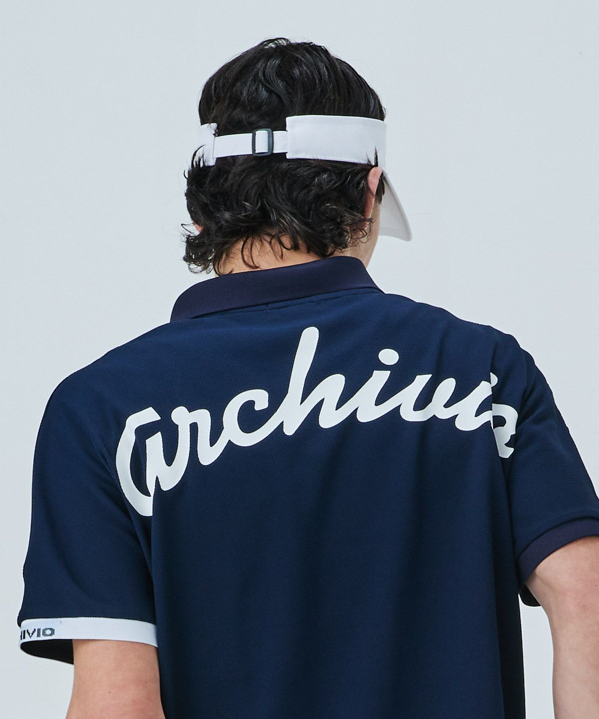 モデル着用画像(ホワイト×ブラック)