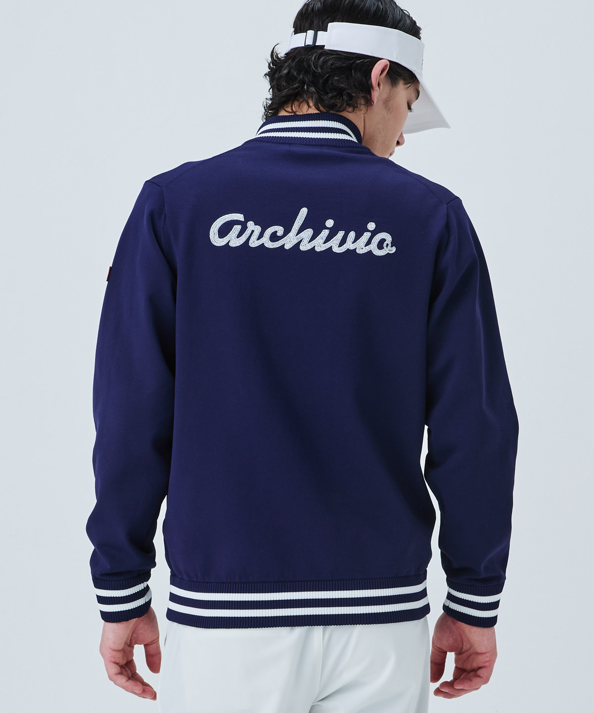 モデル着用画像(ネイビー)