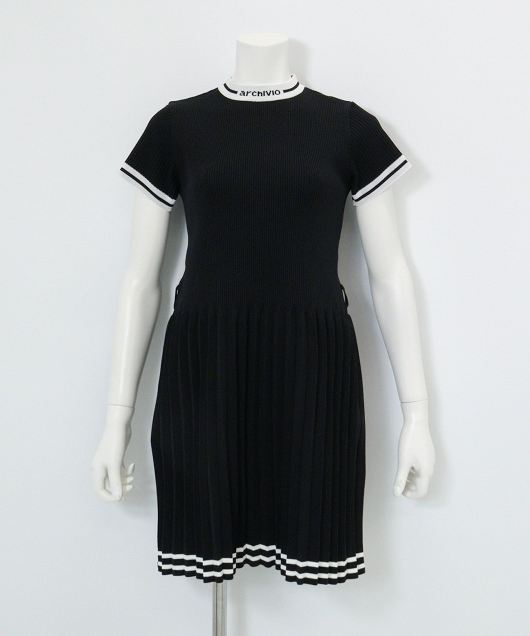 リブプリーツ切替ワンピース|アルチビオ - ゴルフウェアや婦人服通販