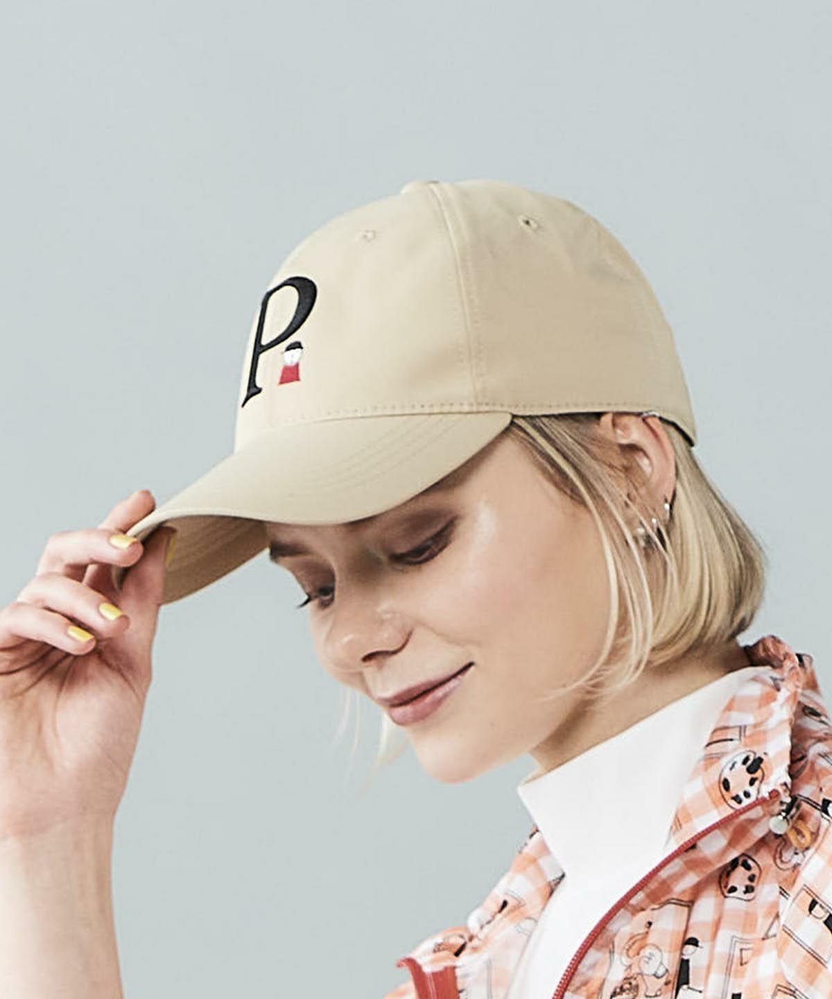 モデル着用画像（ベージュ）