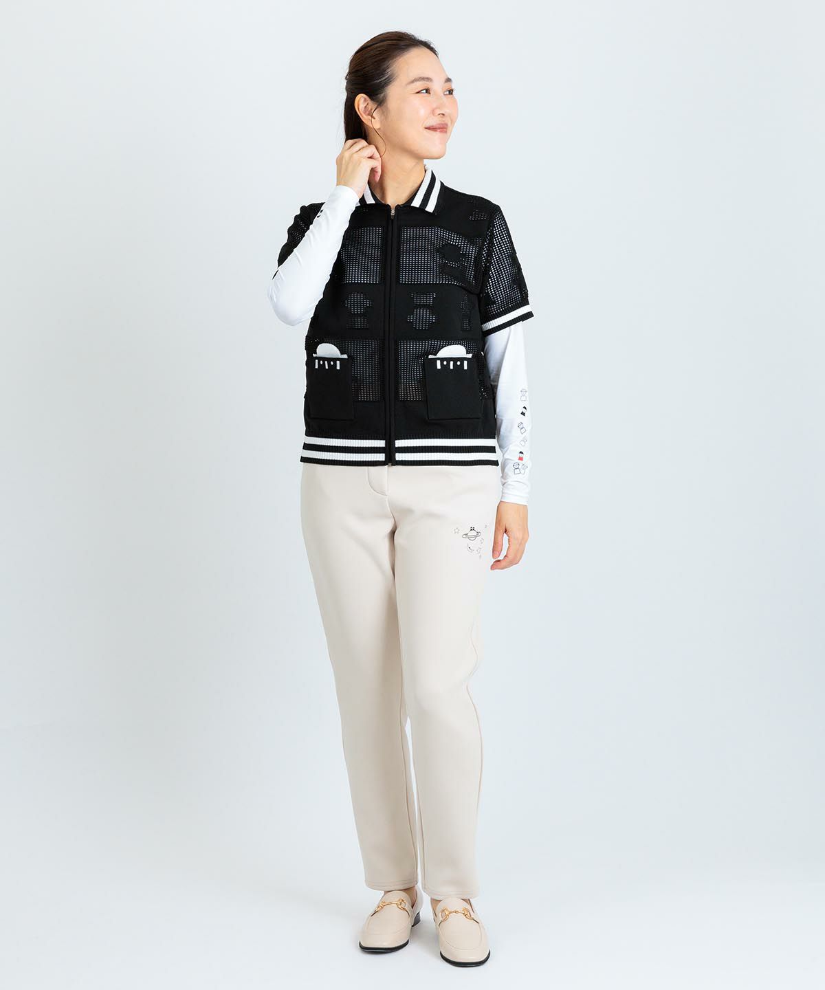 モデル着用画像（ベージュ）