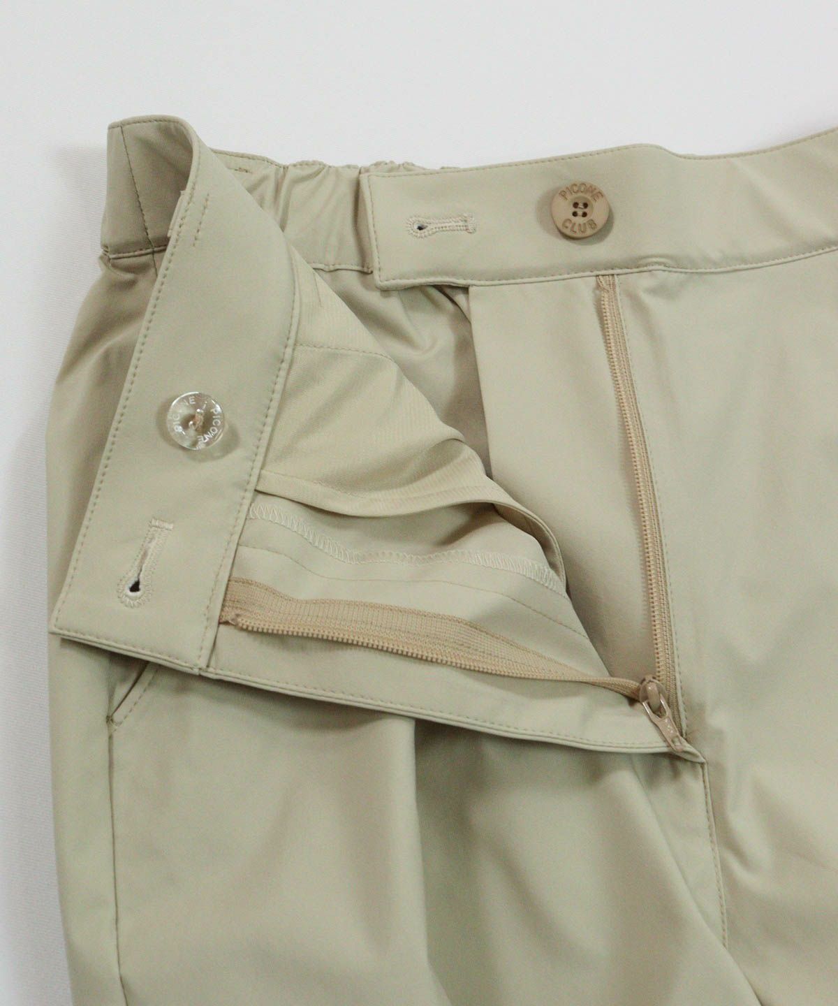 ファスナー部分（ベージュ）