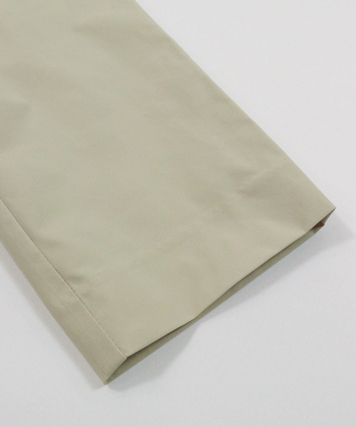 裾（ベージュ）